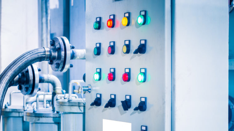 Soluções em painéis elétricos para indústrias