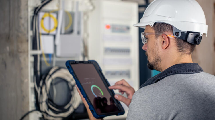 Painéis Elétricos Inteligentes | Volts