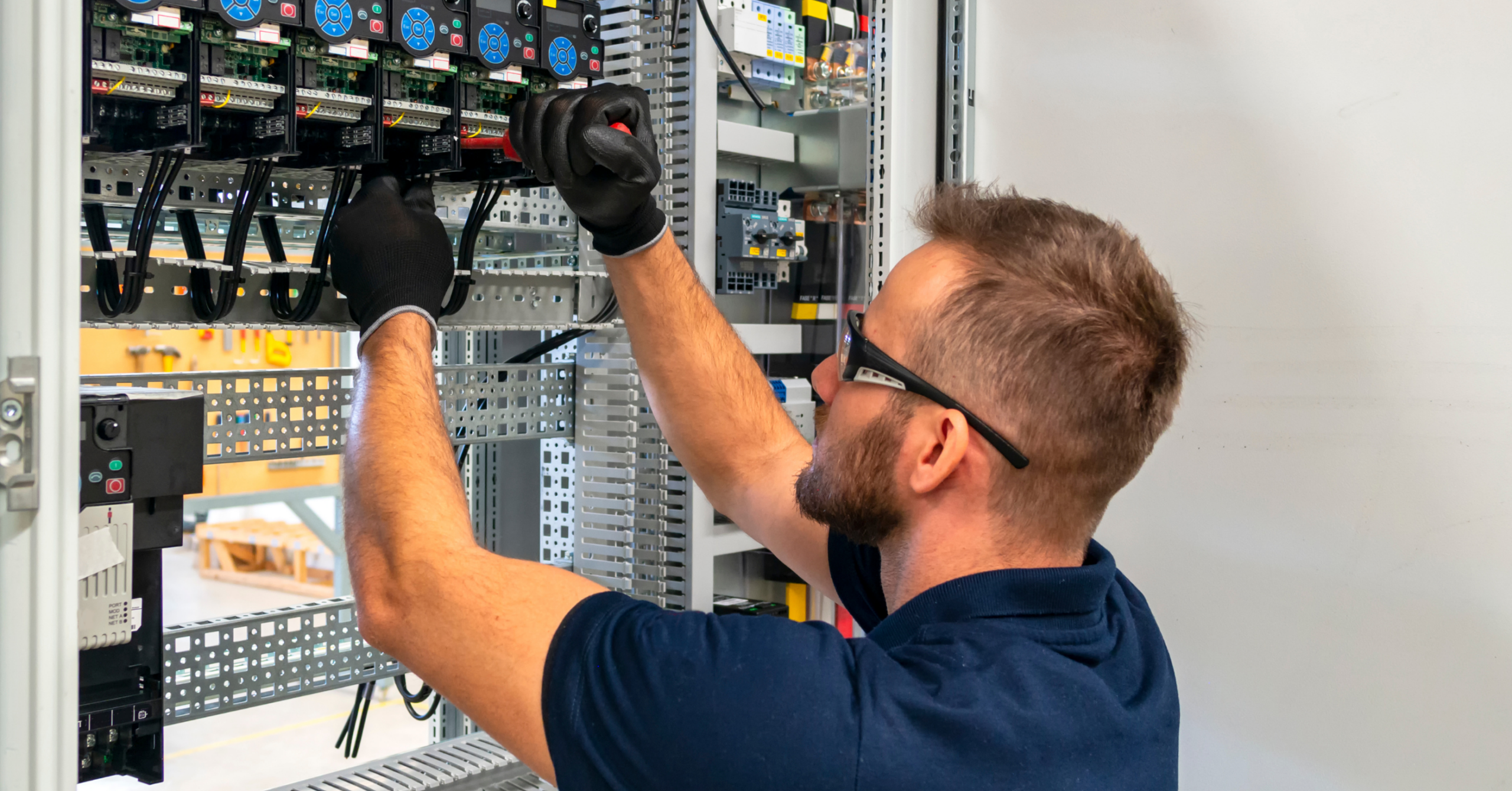 Projetos Elétricos Industriais: Como Evitar Erros que Custam Caro